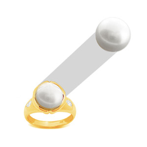 6 Carat button pearl