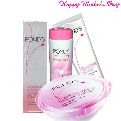 Ponds Beauty Hamper and Card