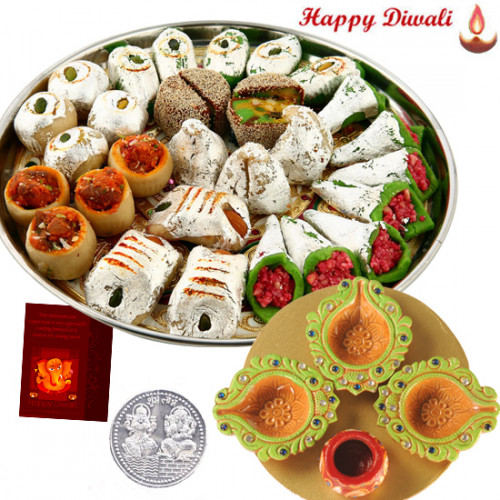 Deepavali Hamper - 4 in 1 Diya Thali, Kaju Mix with Laxmi-Ganesha Coin