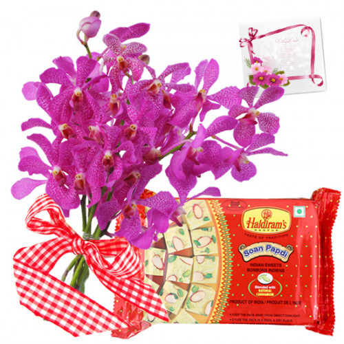 Orchid Papdi Mix - 6 Purple Orchids, Soan Papdi 250 gms & Card
