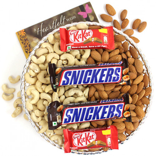 Wonderful Combo - Almond Cashewnuts, 2 Snickers, 2 Kitkat and Card