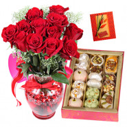 Rose Vase Mix - 12 Red Roses in a vase, Kaju Mix 500 Gms & Card