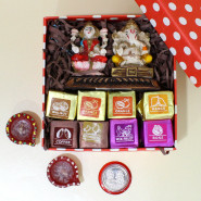 Sweets and Idols Hamper - Mix Bite, Laxmi Ganesha Idol with 2 Diyas, Laxmi-Ganesha Coin and Premium Gift Box (P)