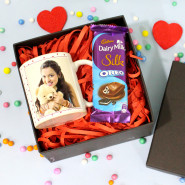 Joy of Silk - Dairy Milk Silk Oreo, Personalized White Mug, Personalized Card and Premium Box (B)