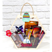 Delighted Bliss - Hershey's Milk Shake Chocolate Flavour, Sunfeast Dark Fantasy Choco Fills, Hershey's Kisses Milk Chocolate, Dairy Milk Crackle, Fruit & Nut, Fuse, Snicker, Five Star, Kit Kat, Oreo, 3 Personalized Props, Hexagom Basket and Card