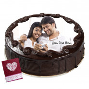 Round Shaped Chocolate Photo Cake 1 Kg & Valentine Greeting Card