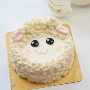 Happy Sheep Cake 2 Kg and Card
