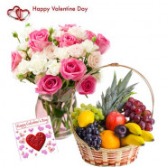 Treat for Love - 15 Pink & White Roses in Vase, 4 kg Mix Fruits Basket and Card